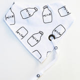 Black and White Drool Bib - Baby Bear Outfitters